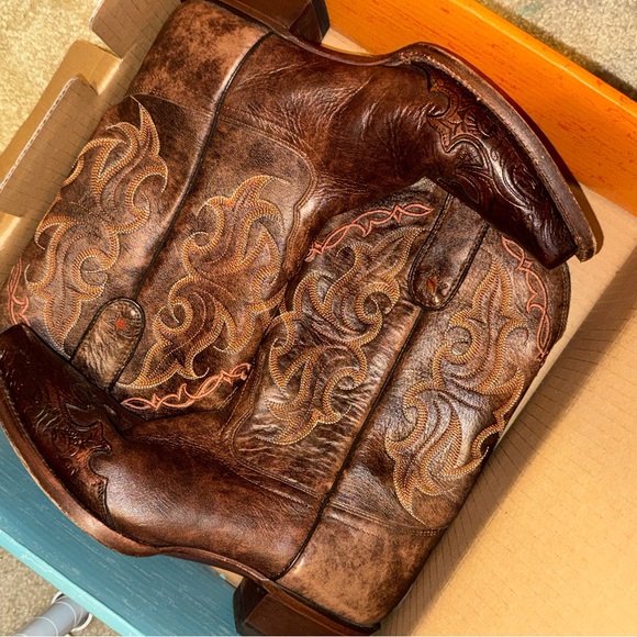 Tony Lama Shoes - Tony Lama Tan Leather Boots